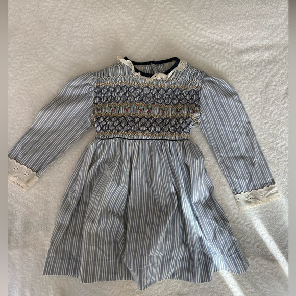 Polly Flinders Other - Vintage Polly Flinders Hand Smocked Dress 3T